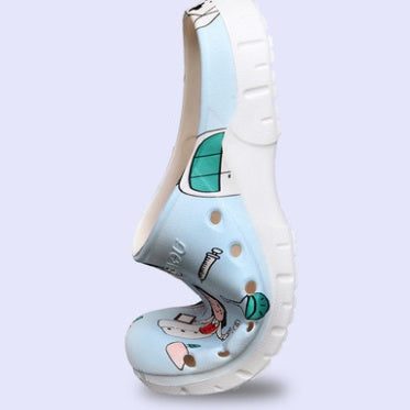 Chaussures de Bloc Opératoire Femme – Semelle Souple, Bout Fermé, Confort Médical