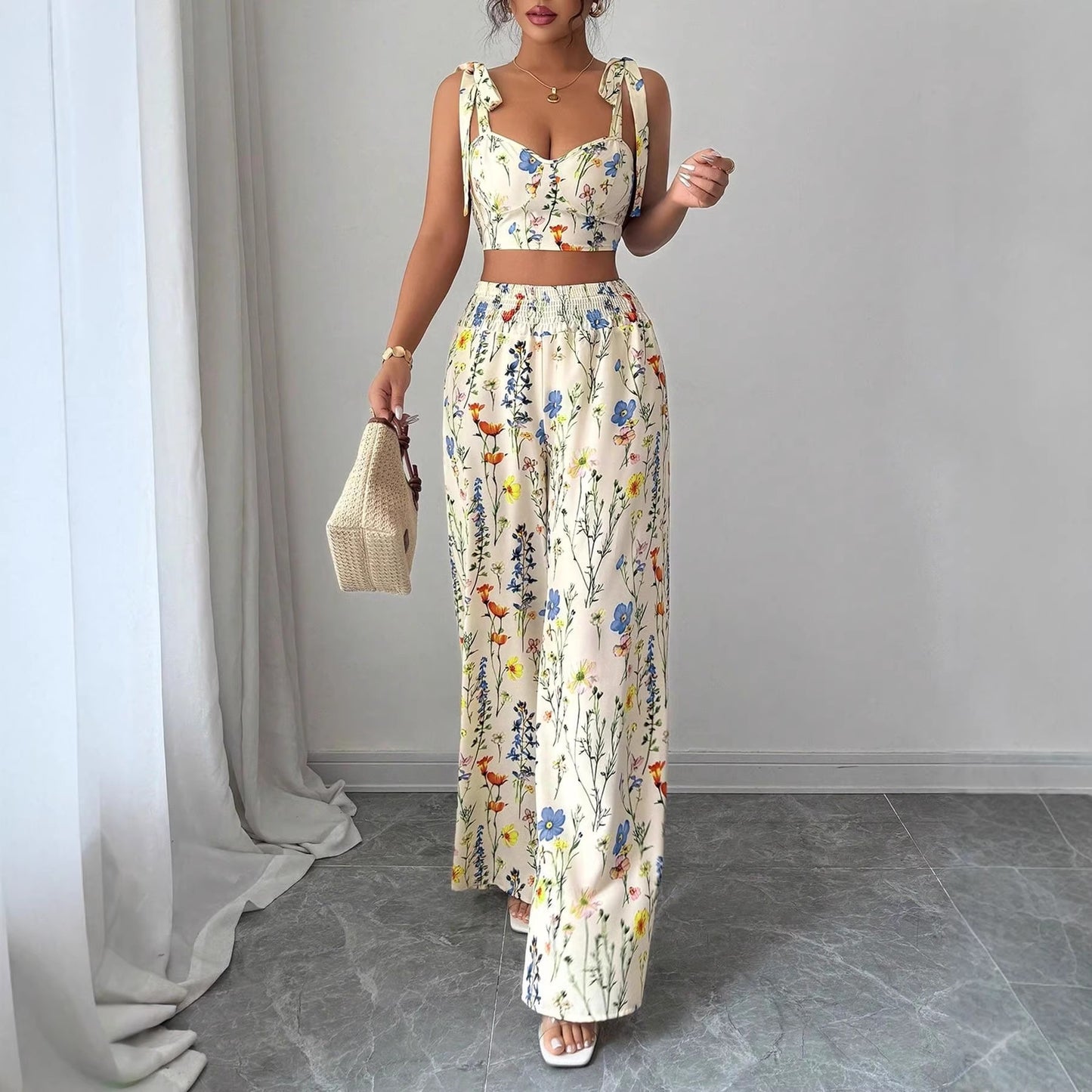 Ensemble Femme Camisole Imprimée et Pantalon — Style Décontracté